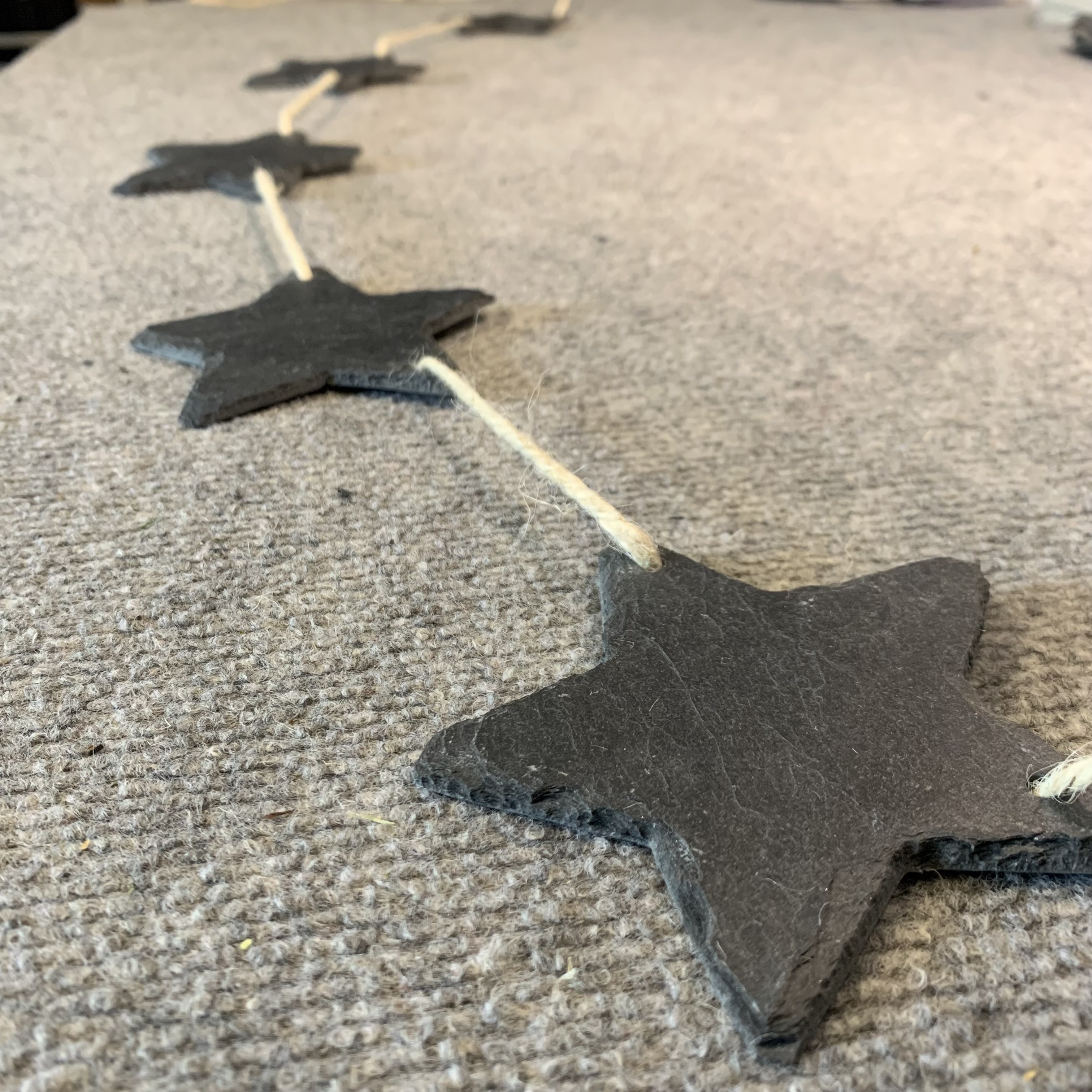 Girlande mit 5 Sternen aus Schiefer ca. 1,70 m lang Weihnachten Sternendeko
